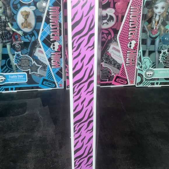 Monster High Clawdeen Wolf Booriginal Creeproduction Doll - Picture 5 of 10